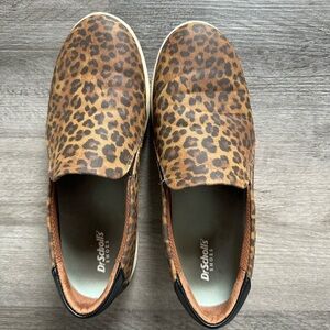 🌻 Dr. Scholl's Leopard Print Slip-On Sneakers 🌻